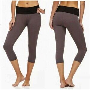 Fabletics Salar Capri Leggings Medium